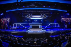 G2战队S15全球总决赛遭遇设备故障，重赛条款保障公平竞争